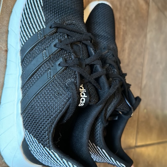 Adidas Trainer - Picture 6 of 6